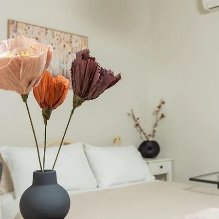Cozy At Center! * Volos