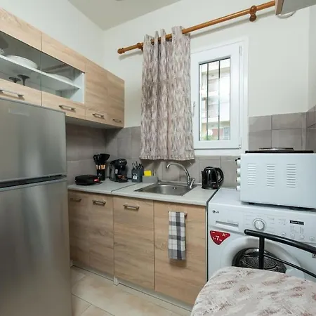 Apartment Cozy At Center!